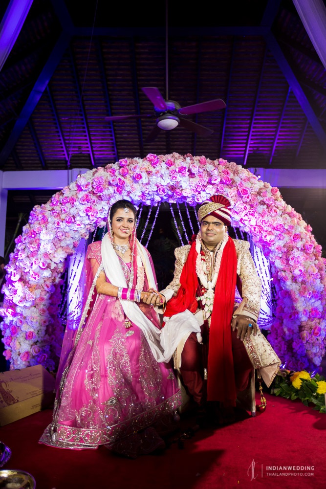 Pheras Indian Wedding Ceremony at Anantara Riverside Bangkok